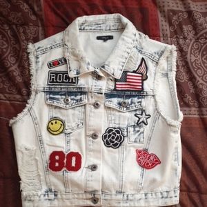 Chiqle patched jean jacket